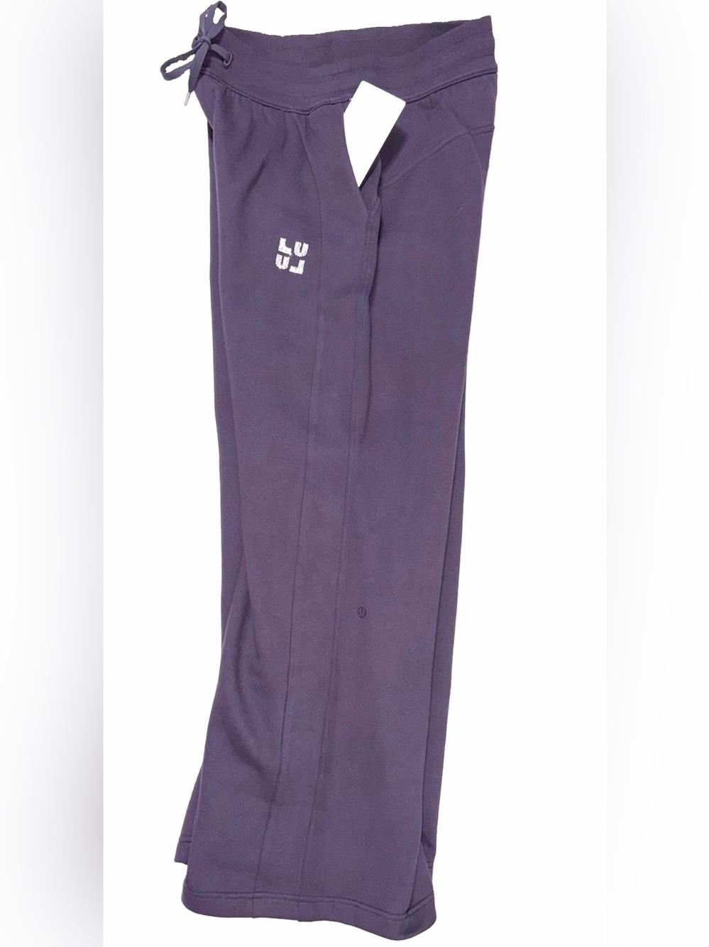 NWT LULULEMON MEDIUM SCUBA MID RISE WIDE LEG PANT*JEWELED ATOMIC PURPLE $118 - Picture 12 of 16